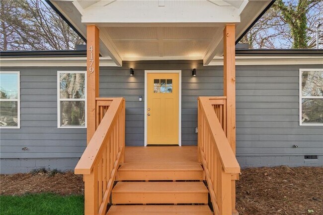 Photo - 4179 Hanes Dr