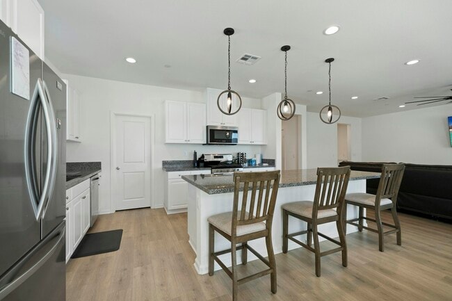 Photo - 36300 Firelight Cir