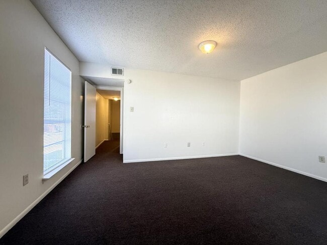 Photo - 1625 42nd St