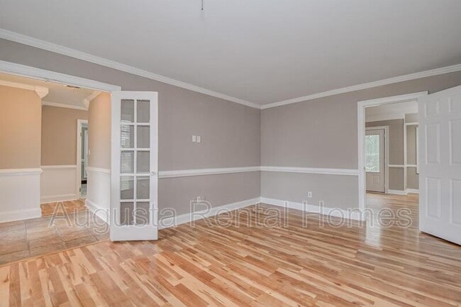 Photo - 238 Cavalier Dr