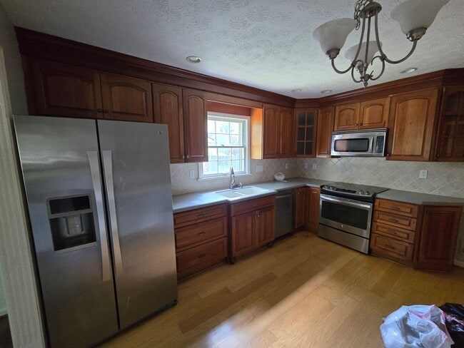 Photo - 3114 Goose Creek Rd