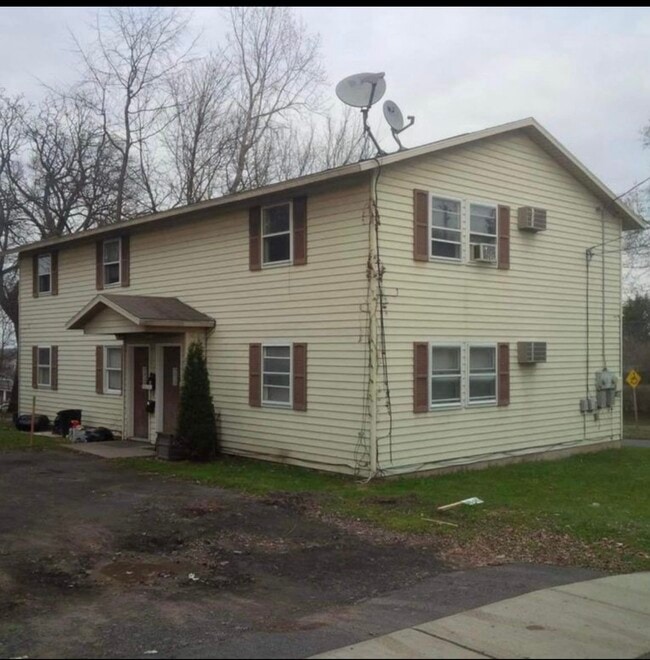 Building Photo - 301 N Midler Ave Unit 2 Rental