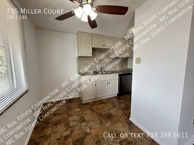 Photo - 735 Miller Ct Unit 735
