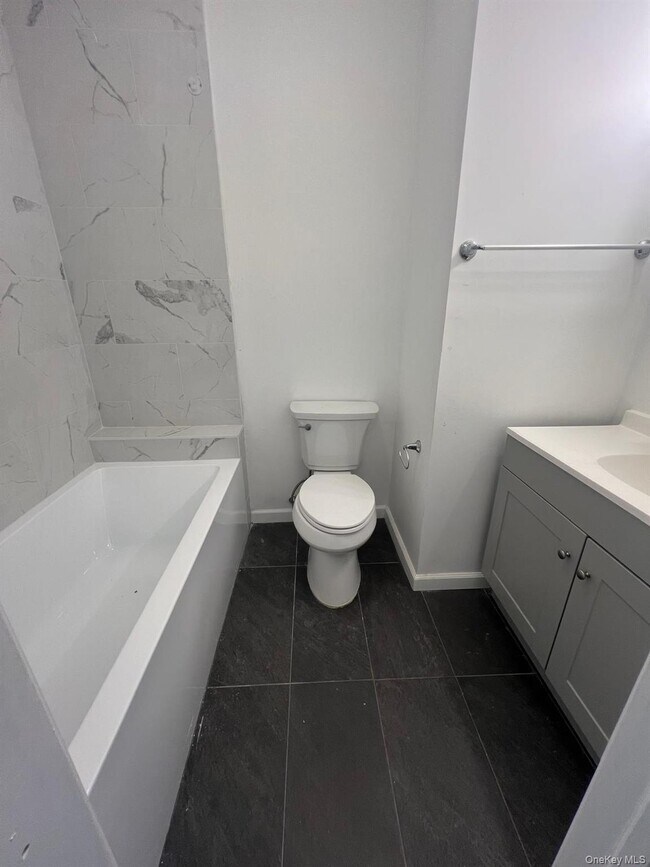 Photo - 97 Elm St Unidad 2E