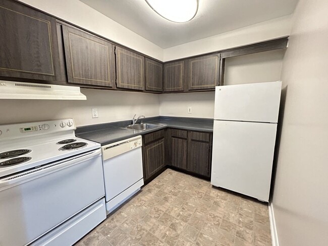 Bishop Hill Apartments