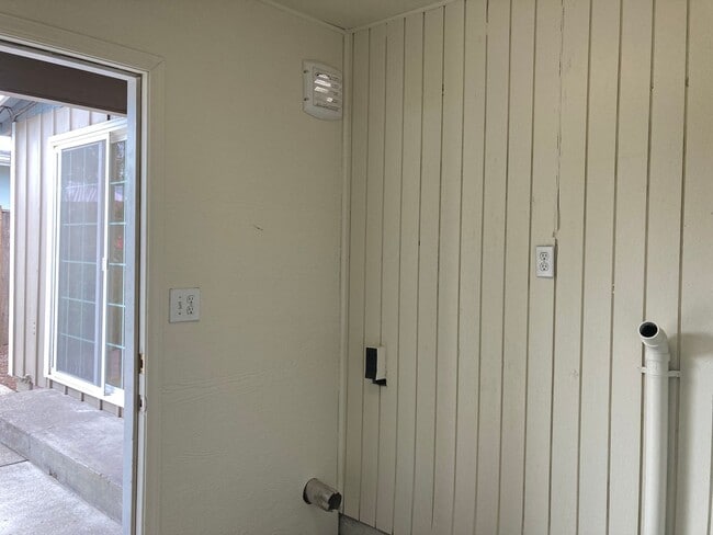 Photo - 84/86 Kourt Drive Unidad 84