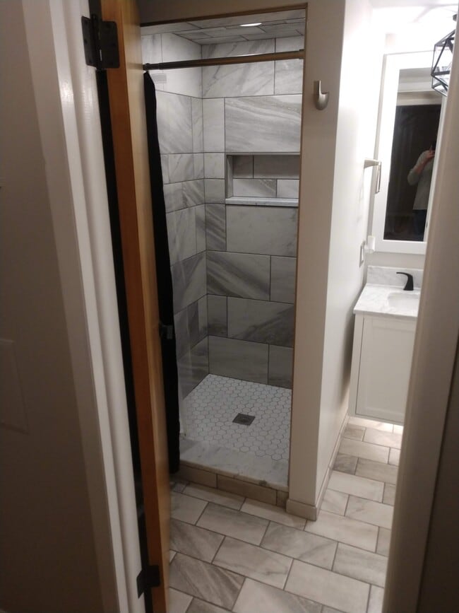Photo - 8353 Kennedy Cir Unit 4