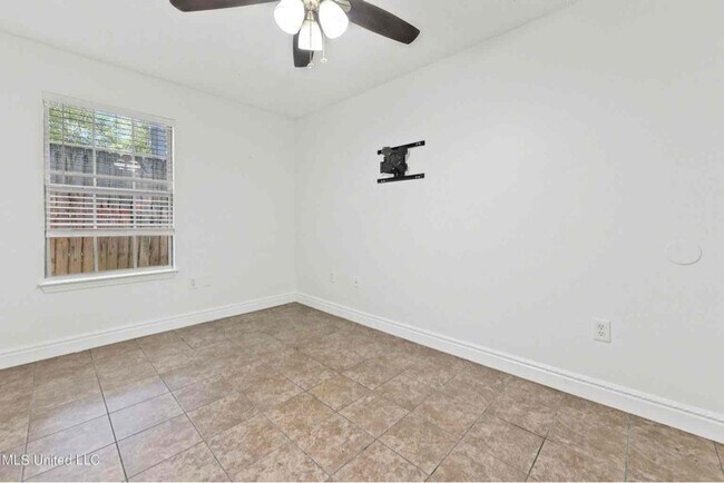 Photo - 18043 Old Hwy 49 Apartment