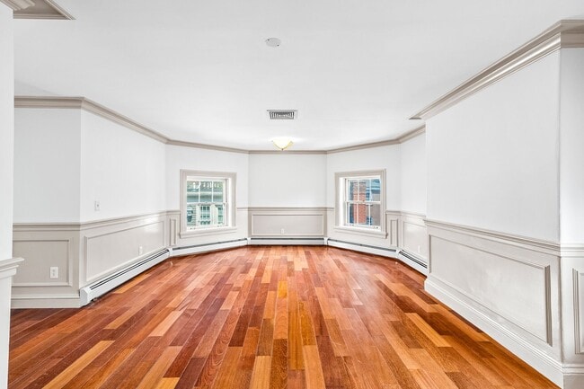 Photo - 281 Benefit St Unidad 281 Benefit Street, #D