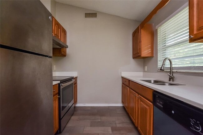 Photo - 1604 Blackberry Ct