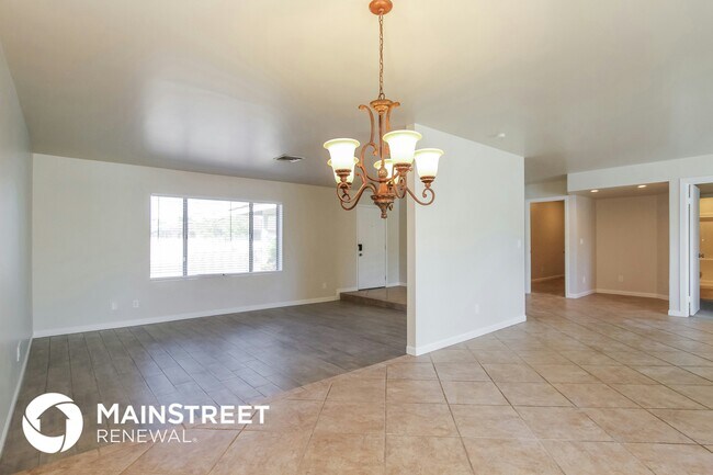 Photo - 15607 N 60th Ave