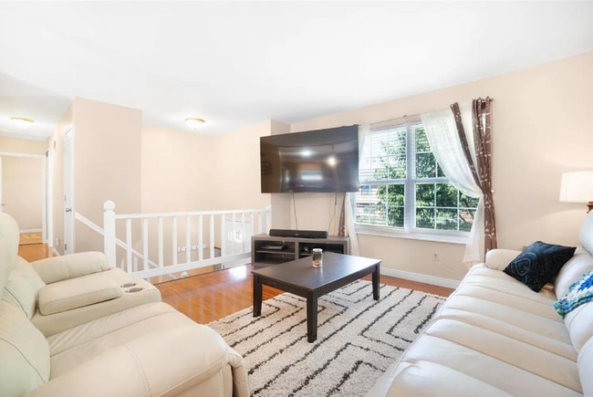 Photo - Beautiful Updated 3 Bedroom Home!