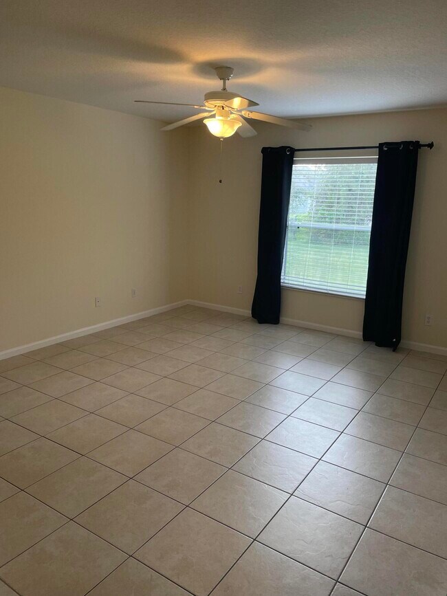 Photo - 3586 SW Conibear St