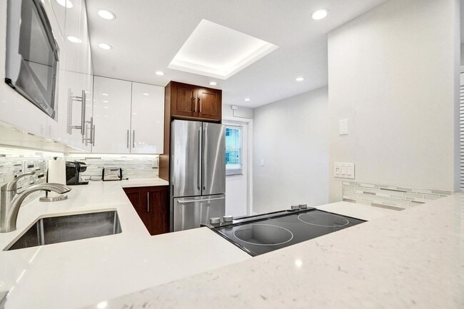 Photo - 450 Paradise Isle Blvd Unit 204