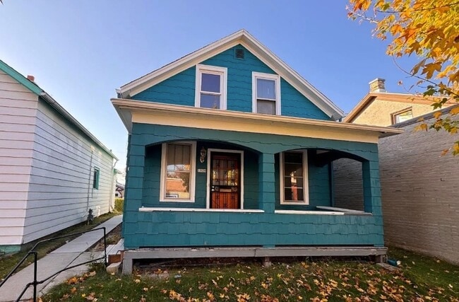 Building Photo - 1527 Indiana Ave