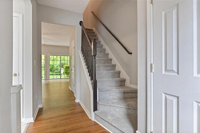 Photo - 9155 Nesbit Ferry Rd
