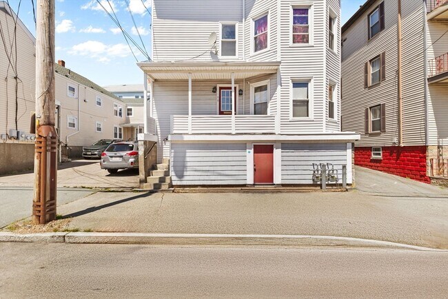 Photo - 109 Davis St