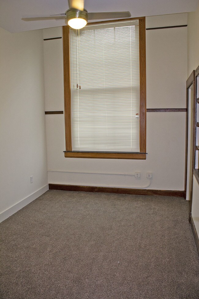 Lincoln House Apartments For Rent in Owosso, MI