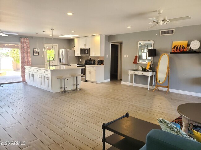 Photo - 4404 S Rita Ln