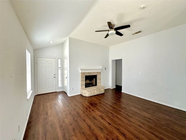 Photo - 4924 Mountain Ridge Ln