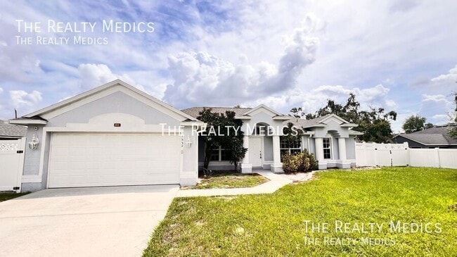 Building Photo - 1553 Ross Dr Rental