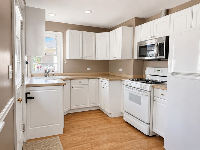 Photo - 21365 W Ridge Rd