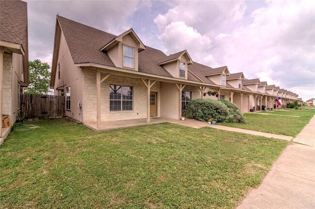 Photo - 126 Sandstone Dr