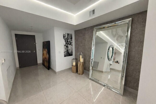 Photo - 17301 Biscayne Blvd Unit 308