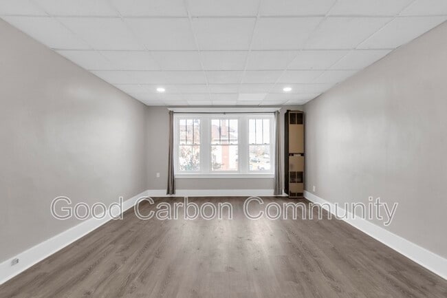 Photo - 1251 Hertel Ave Unit 5