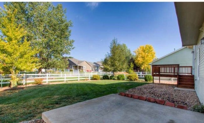 221 Green Teal Dr