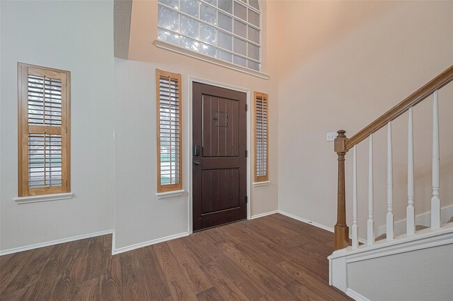 Photo - 23035 Canal Rd