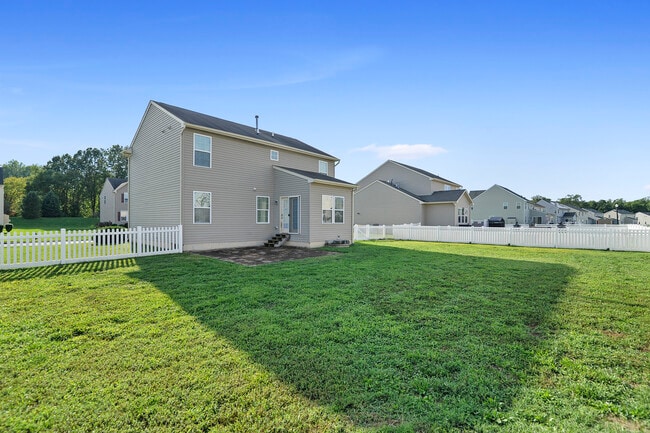 Building Photo - 362 Harvest Grove Trail Rental