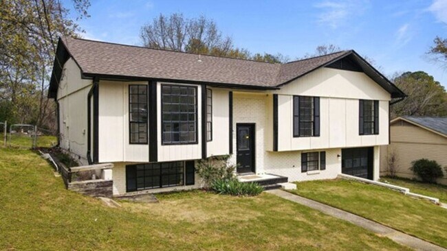 Photo - 1748 Sonia Dr