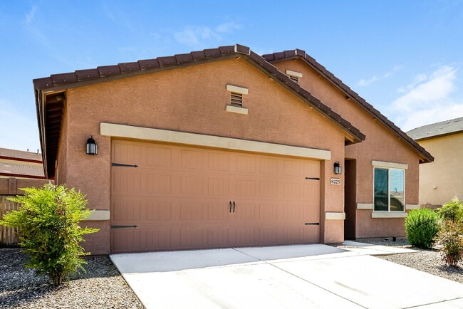 Photo - 8225 W Kittiwake Ln