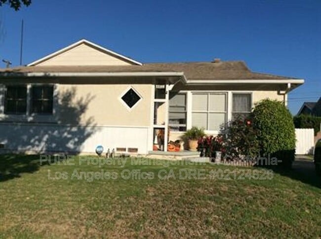 Building Photo - 22106 Redbeam Ave Rental