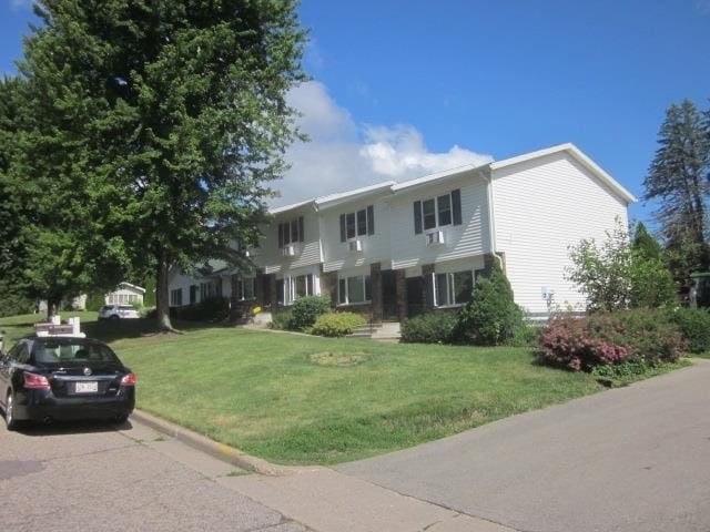 Building Photo - 709 12th St Unit 709