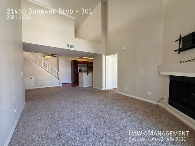 Building Photo - 21450 Burbank Blvd