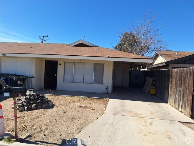 Building Photo - 25977 Tamarisk Dr Rental