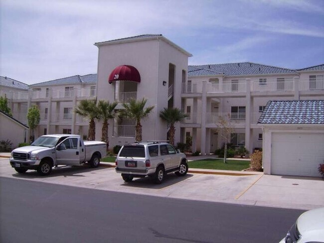 Photo - Beautiful Las Palmas Condo Unit 2005