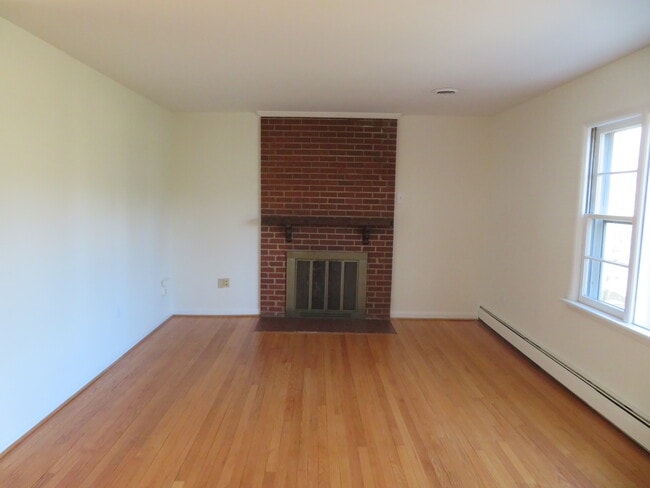 Photo - 26 Lakeside Dr