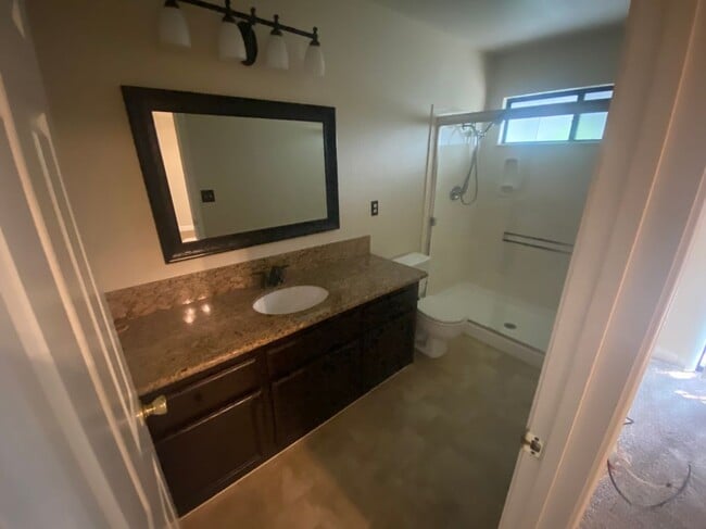 Photo - 872 Portside Cir