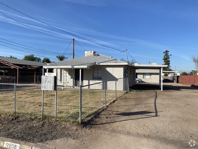 Building Photo - 9208 N 10th St Unit House