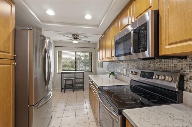 Photo - 4215 Gator Trace Ave Unidad G