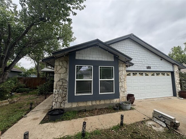 Building Photo - 5814 Shreveport Dr
