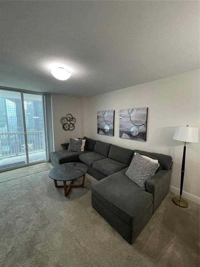 Building Photo - 1250 S Miami Ave Unit 1410