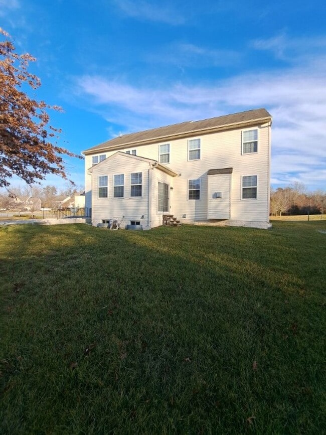 Photo - 17305 Madrillon Way