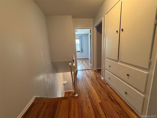 Photo - 147-49 28th Ave