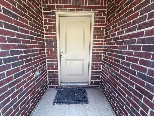 Photo - 67 Maverick Dr