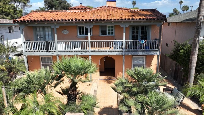 Building Photo - 6636 Del Playa Dr Unit D