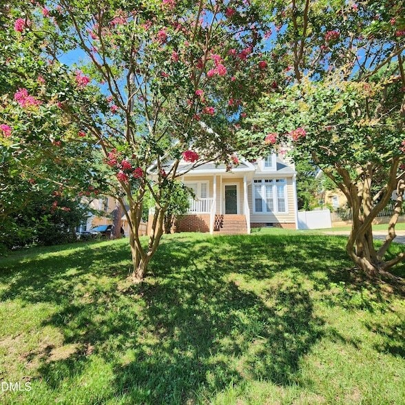 Photo - 126 W Holding Ave